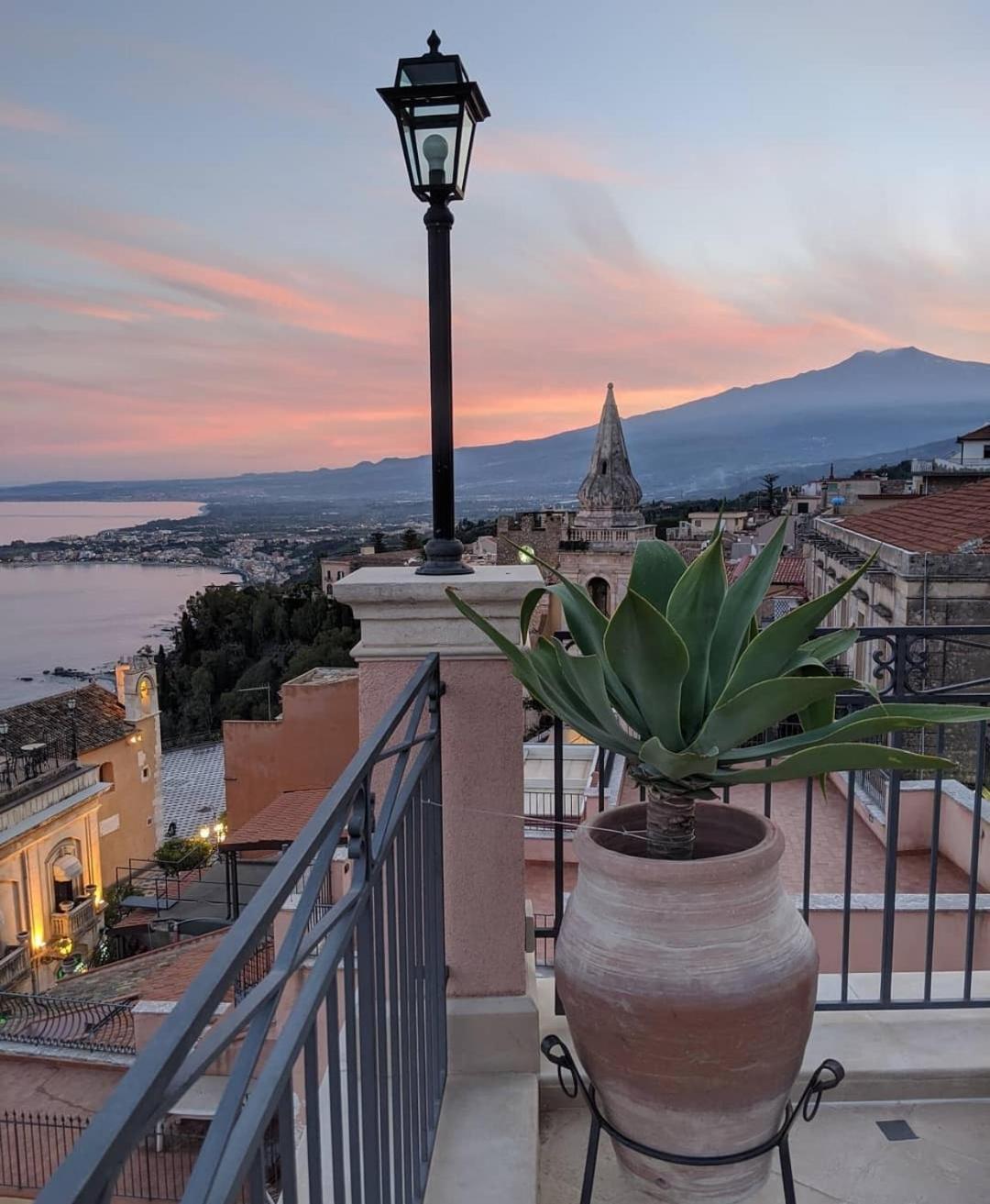 Casa Turchetti Bed & Breakfast Taormina Exterior foto